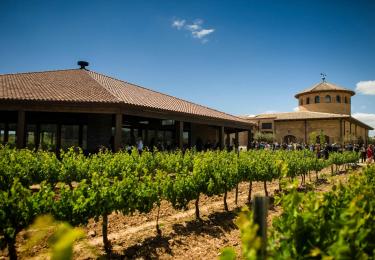 Celebra tus desayunos de empresa, comidas y cenas en la finca (Zaragoza)
